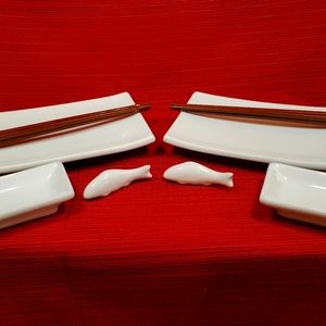 Crate and Barrel Sushi-2-Go Set in box